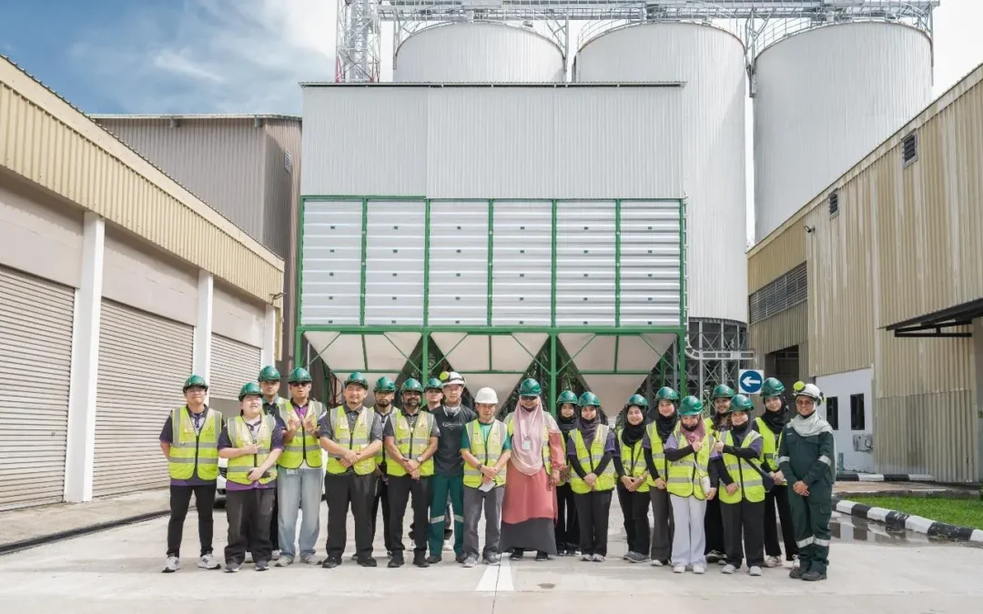 UTB Students Gain Insight into Brunei’s Rice Milling Sector at WMC 